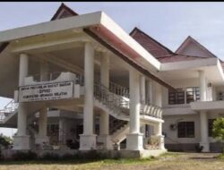 Ditunda Pelantikan Wakil ketua Dewan PSR,Ada Apa Dengan Ketua DPRD Minsel
